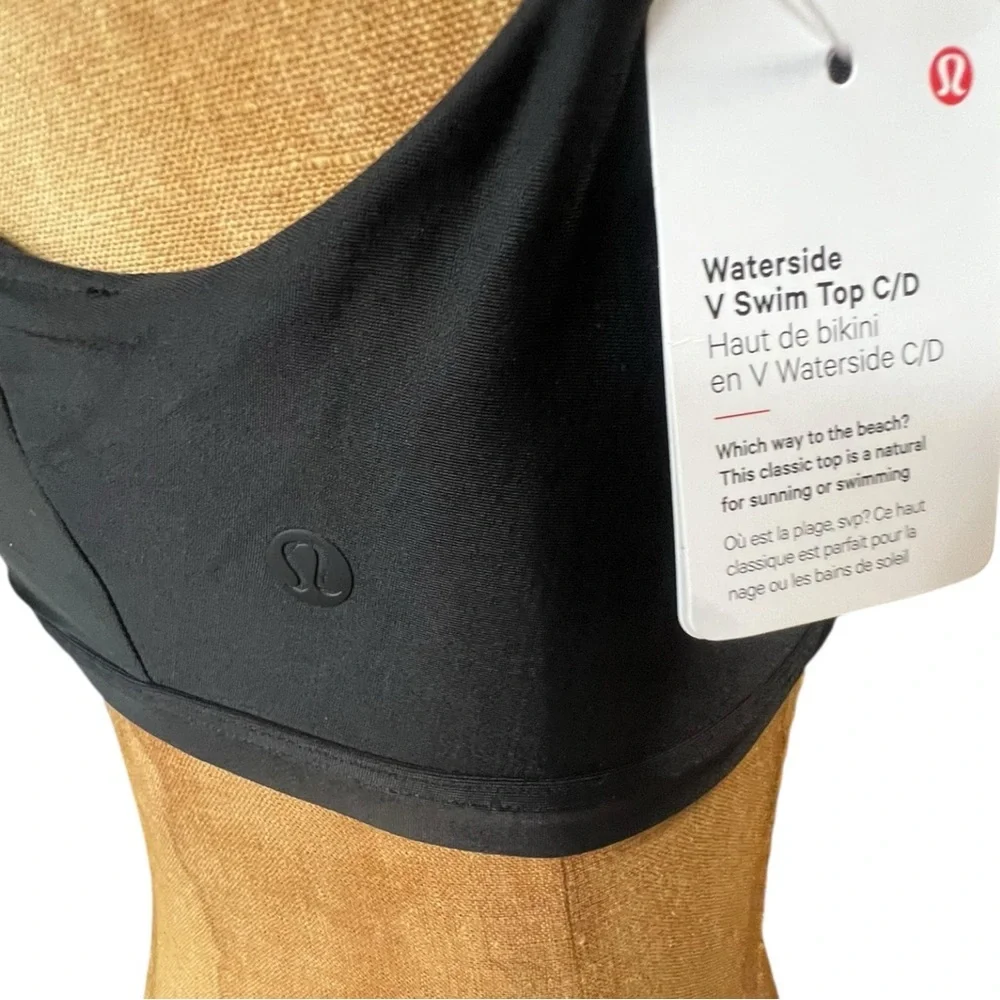 Lululemon Athletica Black Waterside V Swim Top NWT C/D or 6